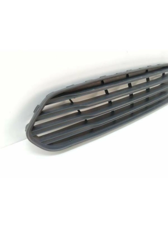 İTHAL ET7617B968AC5 | Ford Courier 2012-2014 Ön Tampon Panjuru Tıtanium Siyah Yan Sanayi