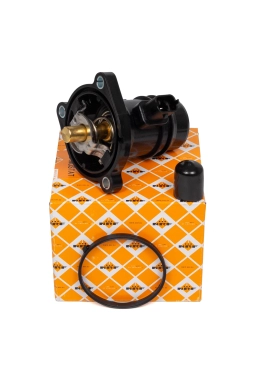 NRF 725024 | Termostat Komple (103 °C) Aveo Cruze Adam Astra J Corsa D E Meriva B 1.2 / 1.4 Benz, A12xel A12xer A14xer A14xel B12xel B14xej B14xel B14xer Z12xep Z14xep 06 >