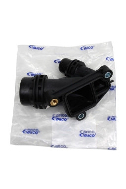 VAICO V20-1361 | Bmw E90 Kasa 320d N47 Motor Termostat Kapağı