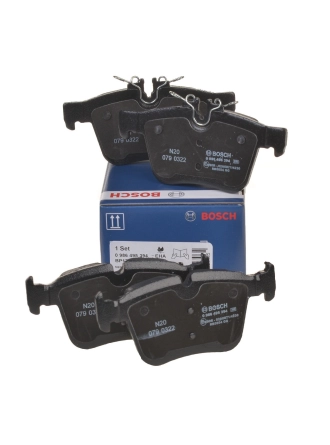 BOSCH 0986495394 | Mercedes W205 Kasa C180 C200 Arka Fren Balata Takımı