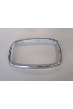 YERLİ 8260029 | Mercedes Benz W115 Kasa Far Cam Çerçevesi