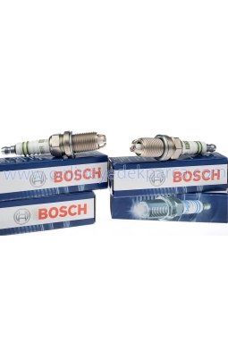BOSCH 0241235752 | Volkswagen Passat 2006-2010 1.6 BSE Ateşleme Bujisi Takım