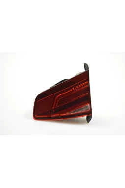 HELLA 2TZ011882-081 | Volkswagen Passat 2015 Model Sonrası Sağ İç Stop Lambası