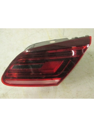 WISCO 3C8945308T | Volkswagen Passat CC 2012-2017 Model Arası Sağ Arka İç Stop Bagaj Kısmı