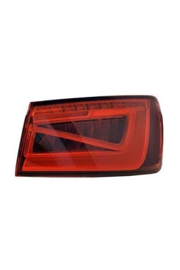 MAGNETI MARELLI 714081210801 | Audi A3 2013-2016 Model Arası 5 Kapı Sağ Arka Dış Stop LED Lİ