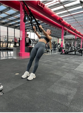 Dikişsiz Push-up Toparlayıcı Antrasit Renk Bra Spor Takım