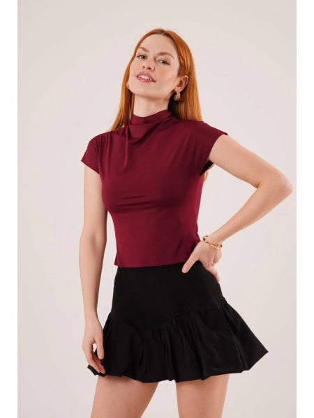 Boğazlı Parlak Kumaş Bordo Crop