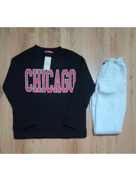 Kadın İçi Polarlı Üç İplik Kumaş Chicago Baskılı İkili Takım