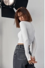 Kara Yaka Uzun Kollu Crop - Beyaz