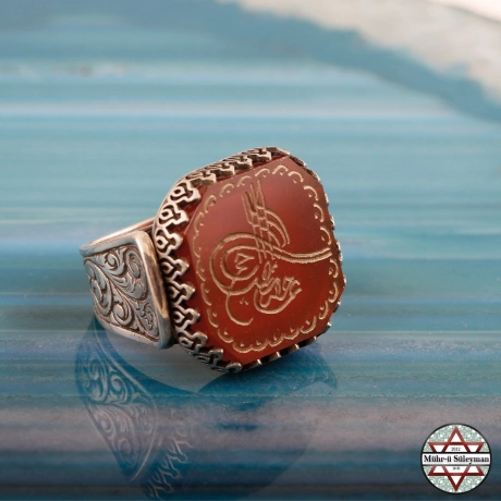 Doğal Akik Taşlı Tuğra İşlemeli 925 Ayar Gümüş Yüzük