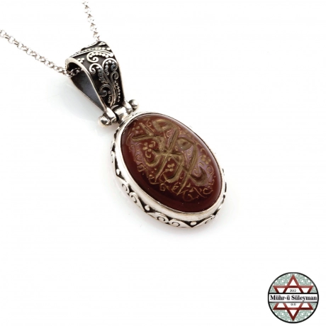 YA VEDÜD Yazılı Kızıl Akik Taşlı 925 Ayar Gümüş Kolye