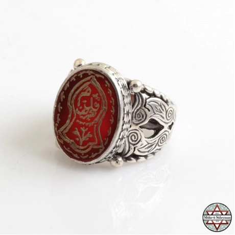 Kadem-i Şerif Yazılı Akik Taşlı 925 Ayar Gümüş Yüzük