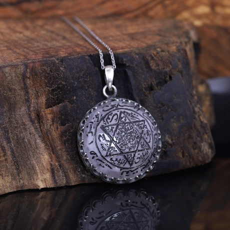 Pembe Kuvars Taş Üzeri El Yazması Mührü Süleyman Kolye 