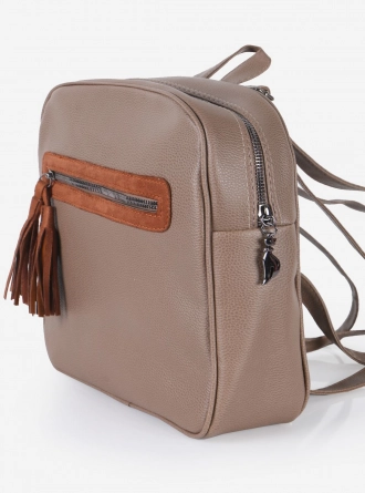 Siyah Püskül Fermuarlı Sırt Çantası