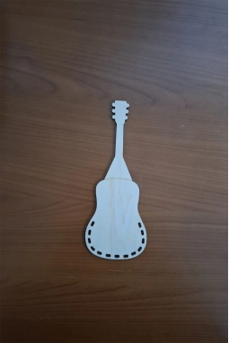 DUVAR SÜSÜ - GİTAR YELPAZE TABANI